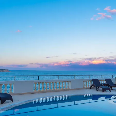 Villa Palma - Sunset Sea Views With Pool, Jacuzzi, Sauna And Games Mellieha