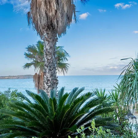 Villa Palma - Sunset Sea Views With Pool, Jacuzzi, Sauna And Games *