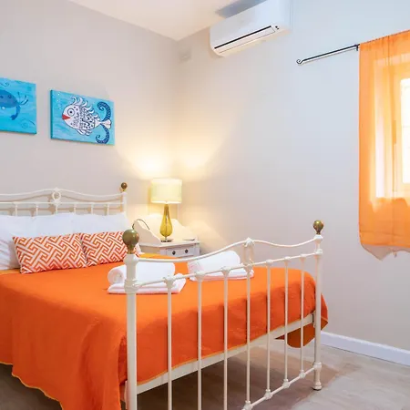 Palma - Sunset Sea Views With Pool, Jacuzzi, Sauna And Games