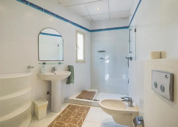 Palma - Sunset Sea Views With Pool, Jacuzzi, Sauna And Games Mellieha