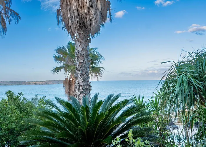 Villa Palma - Sunset Sea Views With Pool, Jacuzzi, Sauna And Games *