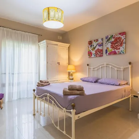 Villa Palma - Sunset Sea Views With Pool, Jacuzzi, Sauna And Games Mellieha