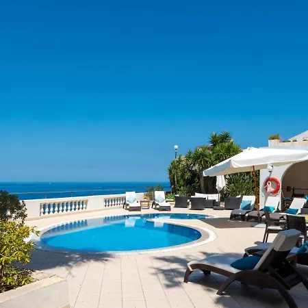 Villa Palma - Sunset Sea Views With Pool, Jacuzzi, Sauna And Games *