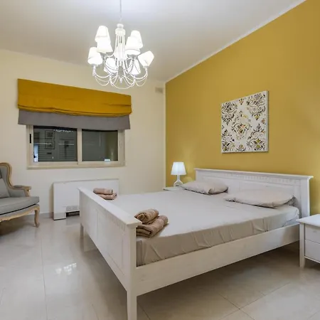 Villa Palma - Sunset Sea Views With Pool, Jacuzzi, Sauna And Games