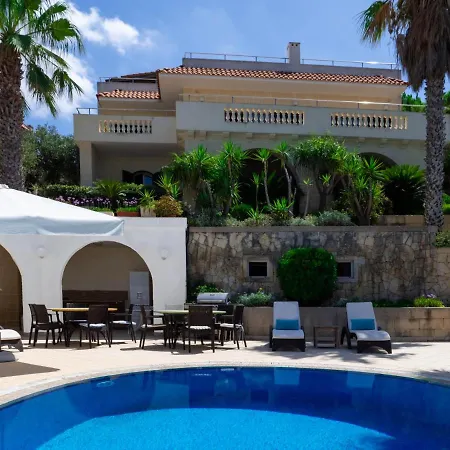 Palma - Sunset Sea Views With Pool, Jacuzzi, Sauna And Games Vilă