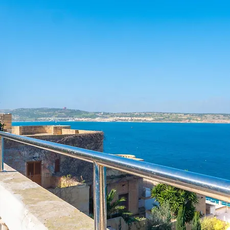 Villa Palma - Sunset Sea Views With Pool, Jacuzzi, Sauna And Games Mellieha