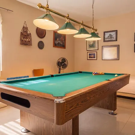 Villa Palma - Sunset Sea Views With Pool, Jacuzzi, Sauna And Games