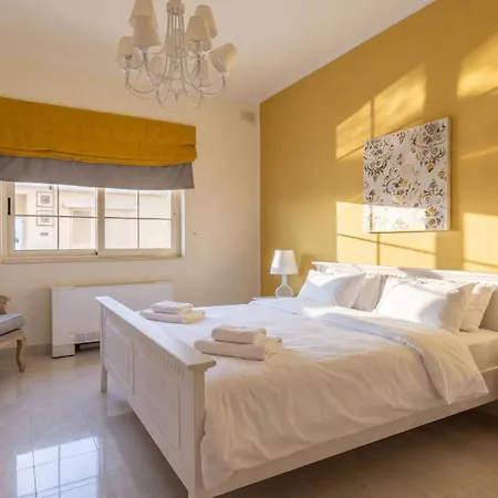 Villa Palma - Sunset Sea Views With Pool, Jacuzzi, Sauna And Games