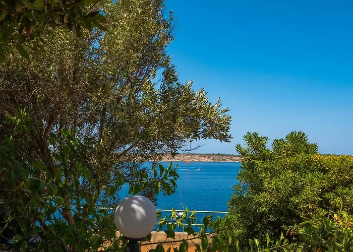 Vilă Palma - Sunset Sea Views With Pool, Jacuzzi, Sauna And Games