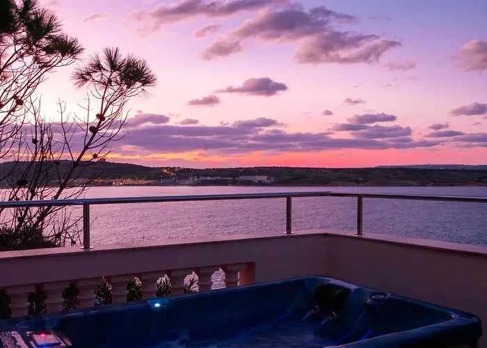 别墅 Palma - Sunset Sea Views With Pool, Jacuzzi, Sauna And Games 梅利哈