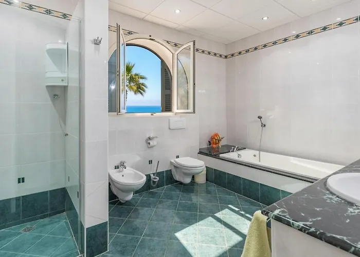 Palma - Sunset Sea Views With Pool, Jacuzzi, Sauna And Games